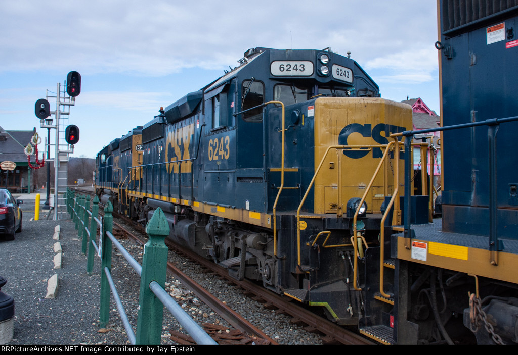 CSX 6243 is second out on L012